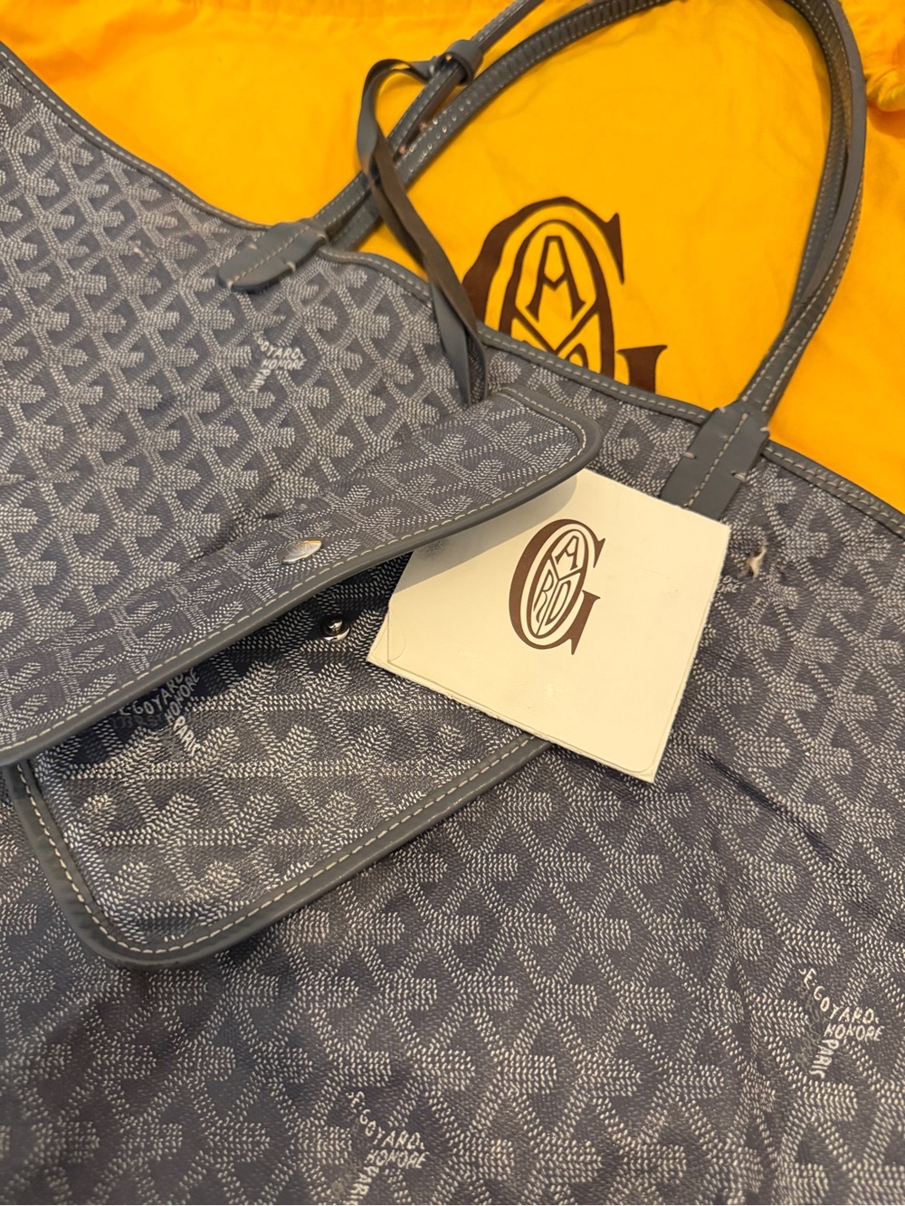 Goyard St. Louis GM Tote – 2013 | One Owner | Original Dust Bag Included - Picture 6 of 12